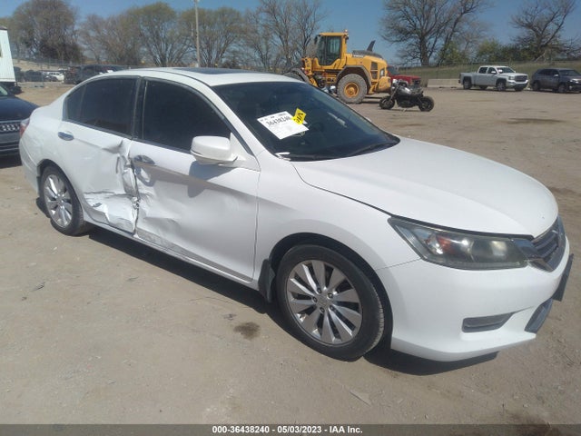 2015 1HGCR2F7XFA148311 main image