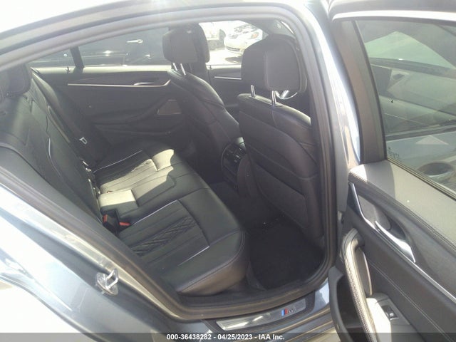 WBA13BK06NCH95677 BMW 5 Series M550i Xdrive