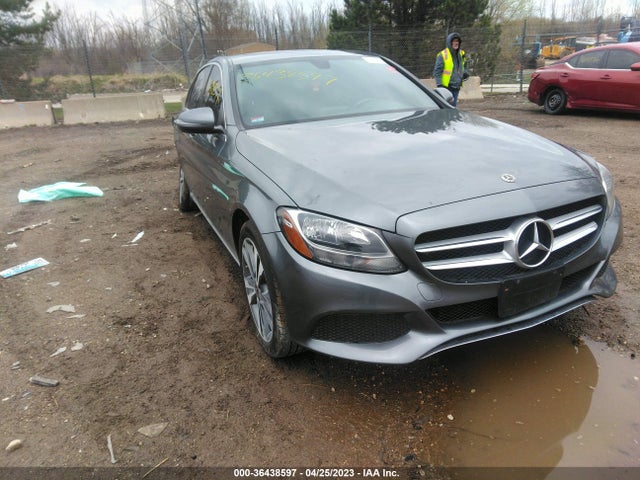 2018 55SWF4KBXJU279229 main image