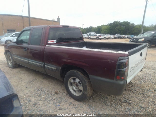 2000 CHEVROLET SILVERADO 1500 LS VIN: 2GCEC19V8Y1301231