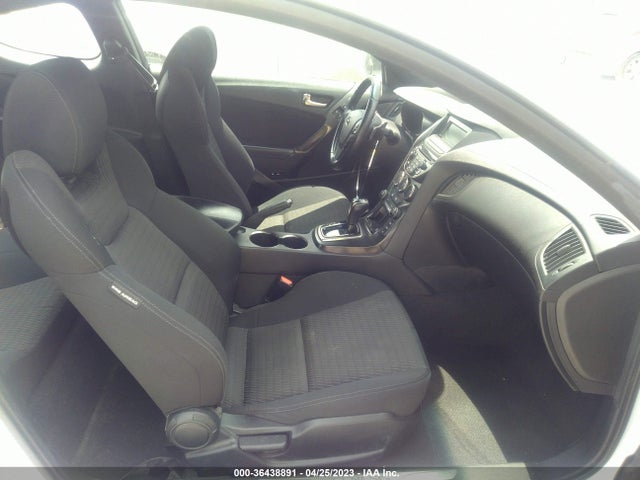 Hyundai Genesis Coupe 2.0t 2014 KMHHT6KDXEU119439 Image 6