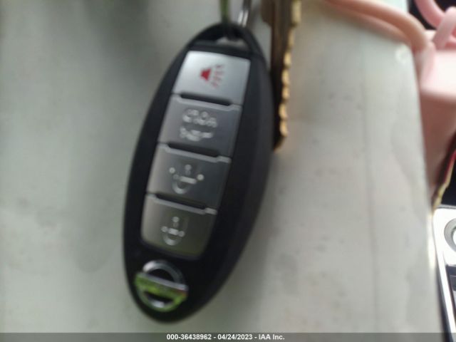 3N1AB8CV9NY249613 Nissan SENTRA SV