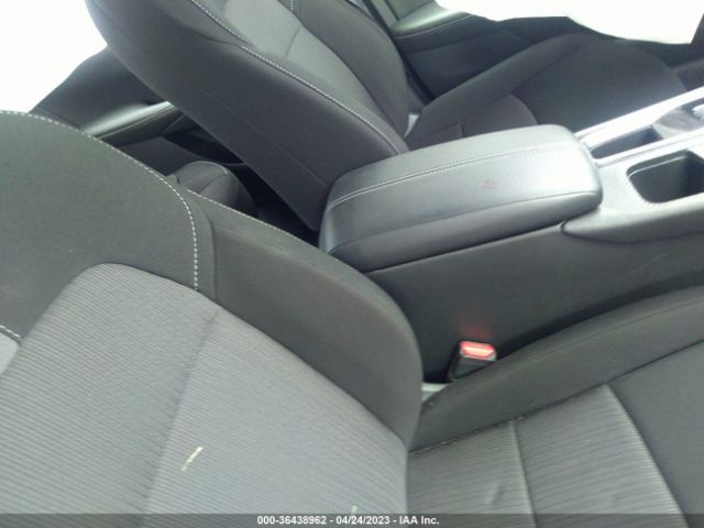 3N1AB8CV9NY249613 Nissan SENTRA SV