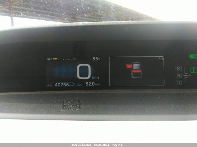 Toyota Prius Two/two Eco/three 2017 JTDKBRFU8H3031816 Image 8