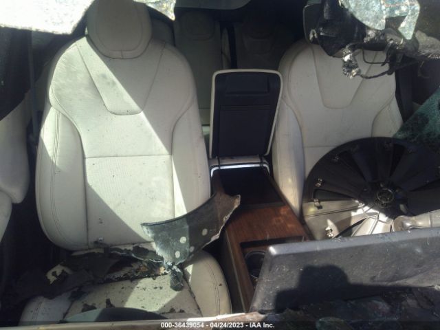 5YJSA1E55NF473319 Tesla MODEL S