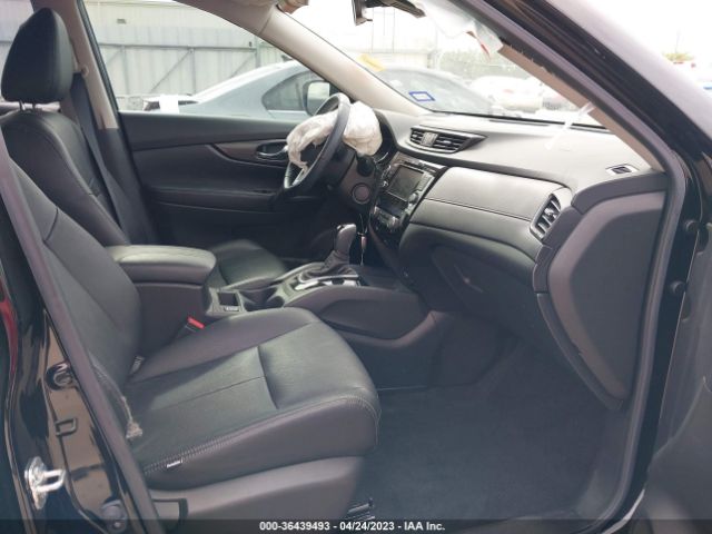 JN8AT2MT6LW018780 Nissan ROGUE SV