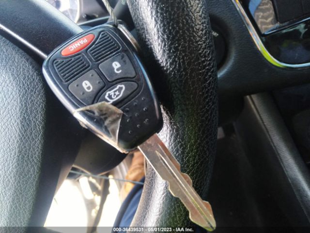 1C3CCBAGXEN164883 Chrysler 200 LX