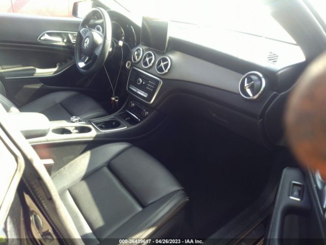 WDDSJ4EB7KN718647 Mercedes-Benz Cla Cla 250