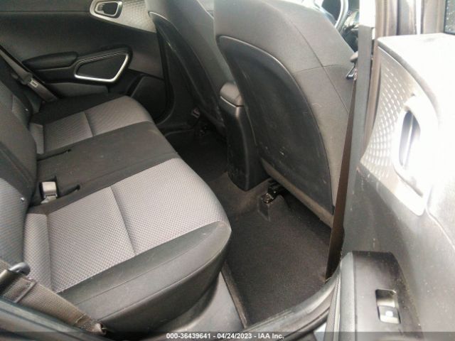 KNDJ23AU7N7806949 KIA SOUL LX