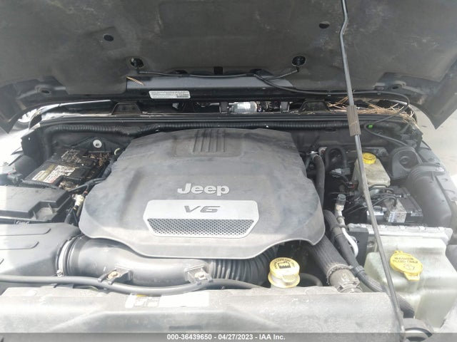 2014 JEEP WRANGLER UNLIMITED ALTITUDE VIN: 1C4BJWEG7EL318976