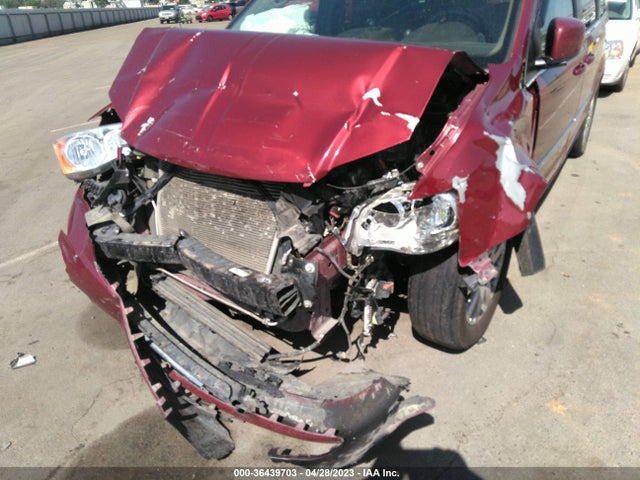 2C4RC1BG5GR238120 Chrysler Town & Country Touring