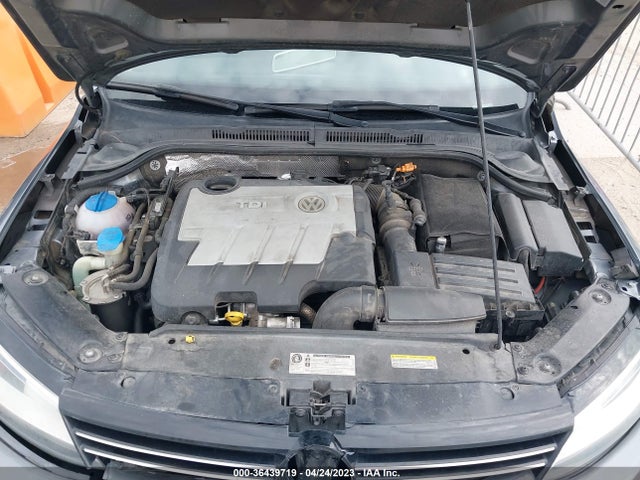 3VWLL7AJ1EM311877 Volkswagen Jetta Sedan Tdi W/premium/nav