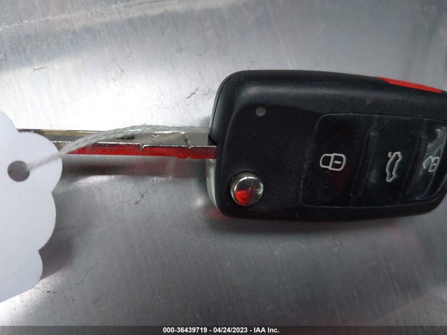 3VWLL7AJ1EM311877 Volkswagen Jetta Sedan Tdi W/premium/nav