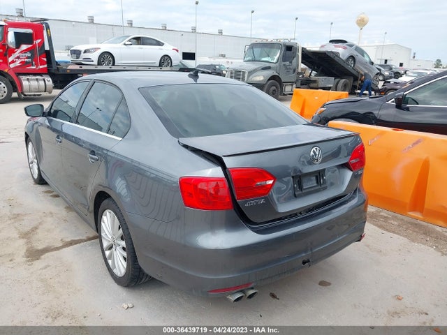3VWLL7AJ1EM311877 Volkswagen Jetta Sedan Tdi W/premium/nav