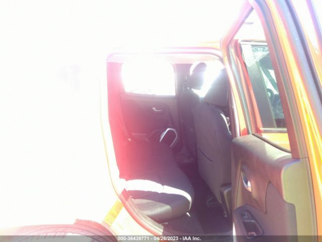 ZACCJBBB6JPH09421 Jeep Renegade Latitude