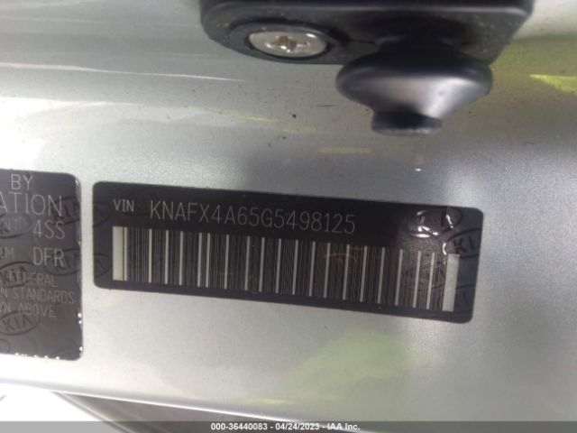 KNAFX4A65G5498125 KIA FORTE LX