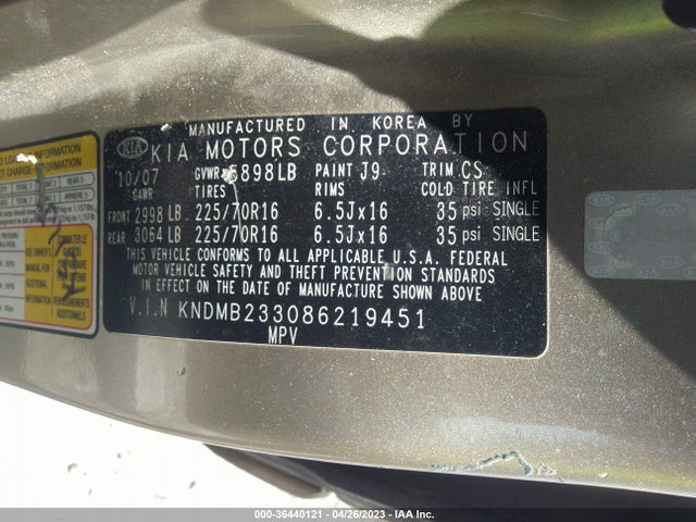 2008 KIA SEDONA LX VIN: KNDMB233086219451
