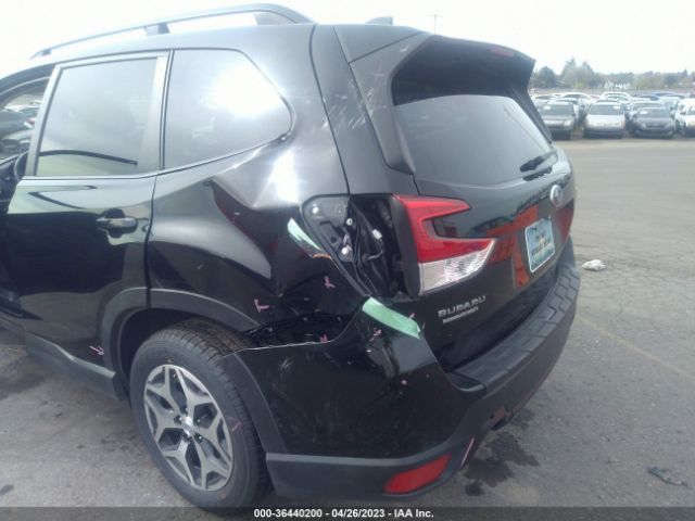 JF2SKAJC2LH420464 Subaru Forester Premium