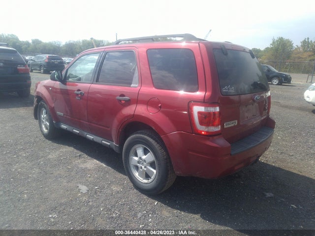 2008 FORD ESCAPE XLT VIN: 1FMCU93158KB77200