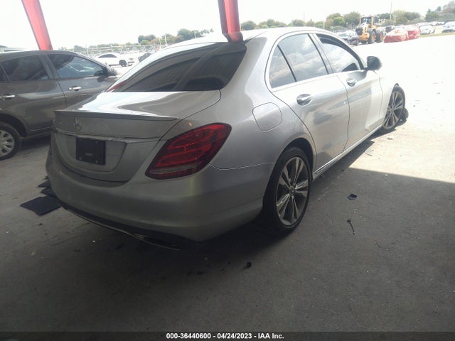 2017 MERCEDES-BENZ C-CLASS C 300 VIN: 55SWF4JB8HU216741