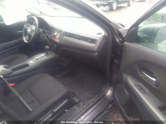 Honda HR-V LX 2018 3CZRU6H38JM721981 Image 5