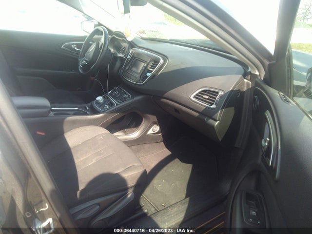 1C3CCCAB8GN168654 Chrysler 200 Limited