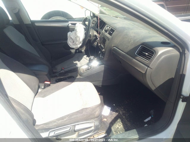 3VW2B7AJ7HM319615 Volkswagen Jetta 1.4t S