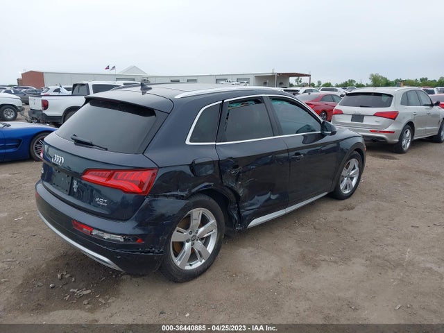WA1BNAFY0J2061099 Audi Q5 Premium Plus