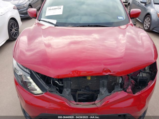 JN1BJ1CP7HW030998 Nissan Rogue Sport S