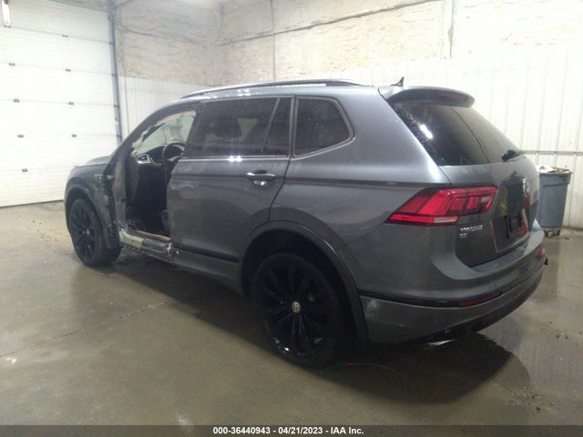 3VV2B7AX8MM139921 Volkswagen Tiguan Se R-line Black