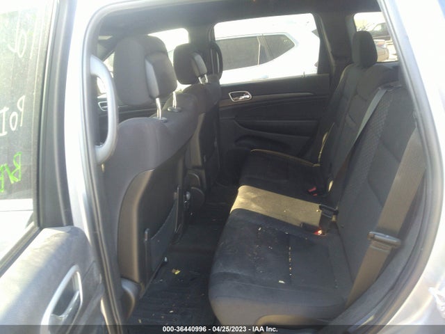 1C4RJFAGXJC313026 Jeep Grand Cherokee Laredo E