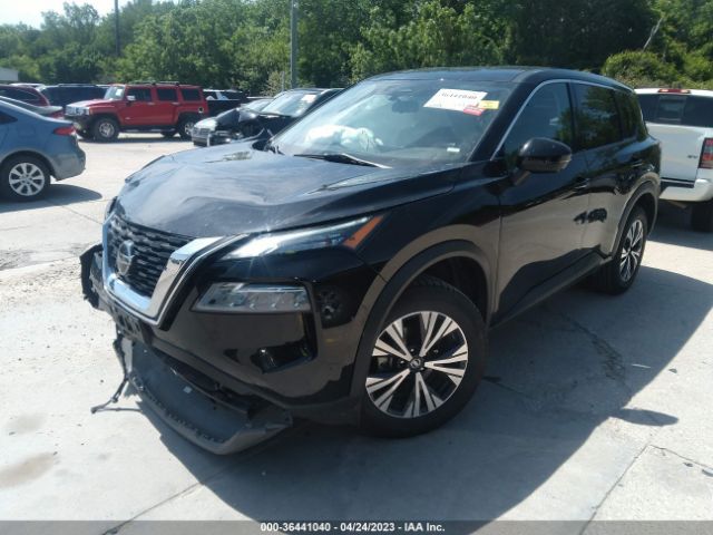 5N1AT3BA2MC705319 Nissan ROGUE SV