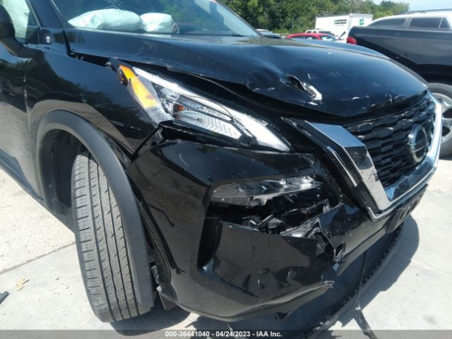 5N1AT3BA2MC705319 Nissan ROGUE SV