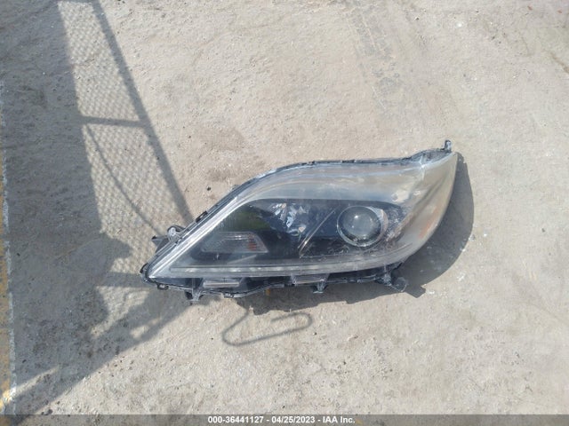 Toyota SIENNA SE 2017 5TDXZ3DC0HS806844 Image 4