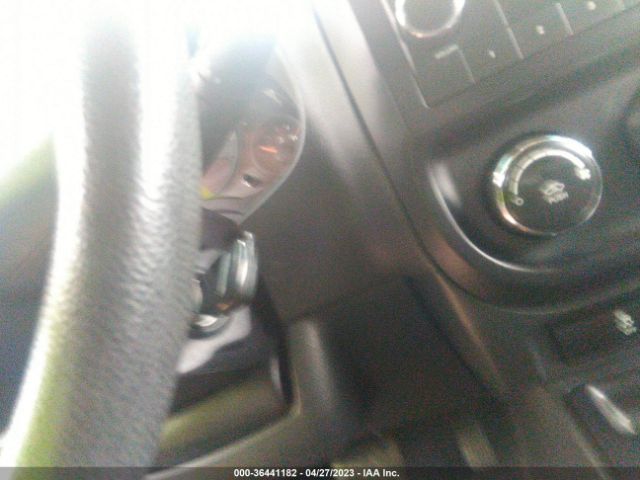 1C4NJPBAXFD285759 Jeep Patriot Sport