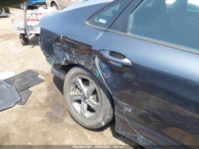 5XXG14J28MG045386 KIA K5 LXS