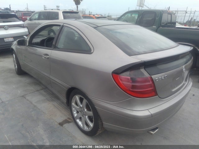 2003 MERCEDES-BENZ C-CLASS 3.2L VIN: WDBRN64J53A497882