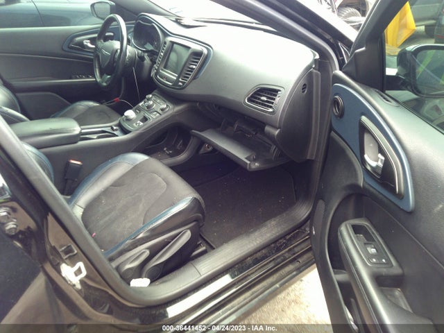 Chrysler 200 S 2015 1C3CCCBB5FN712282 Image 5
