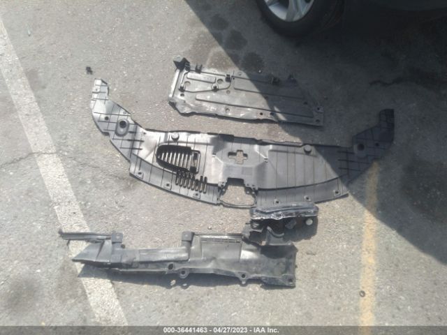 19UDE2F88NA006725 Acura Ilx Package
