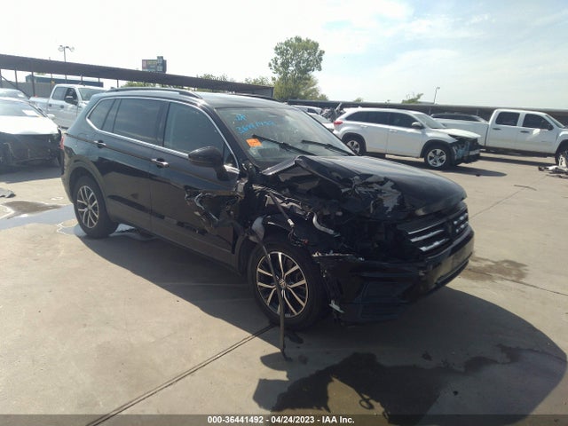 2019 VOLKSWAGEN TIGUAN SE/SEL/SEL R-LINE VIN: 3VV2B7AX8KM059550