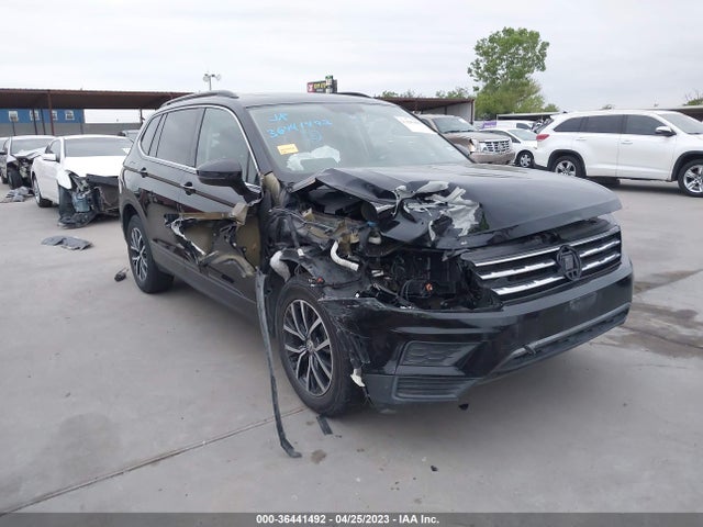 2019 VOLKSWAGEN TIGUAN SE/SEL/SEL R-LINE VIN: 3VV2B7AX8KM059550