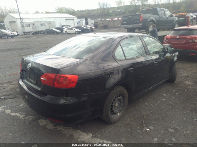 2013 VOLKSWAGEN JETTA SEDAN S VIN: 3VW2K7AJ3DM281083