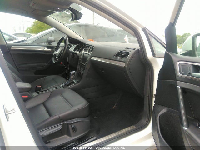 WVWPP7AU5GW914868 Volkswagen E-golf Sel Premium