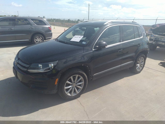 WVGRV7AX5HW504612 Volkswagen Tiguan Wolfsburg Edition