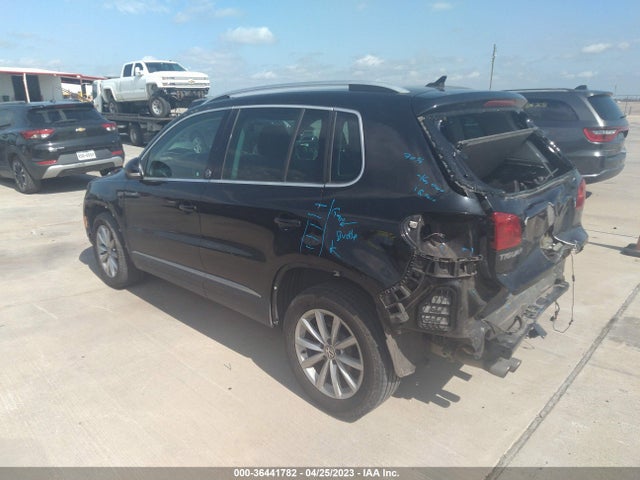 WVGRV7AX5HW504612 Volkswagen Tiguan Wolfsburg Edition