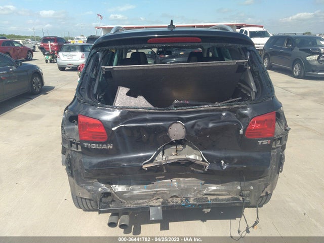 WVGRV7AX5HW504612 Volkswagen Tiguan Wolfsburg Edition
