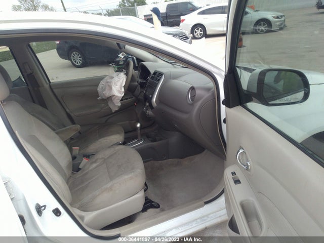Nissan Versa Sl 2014 3N1CN7AP0EL852865 Image 6
