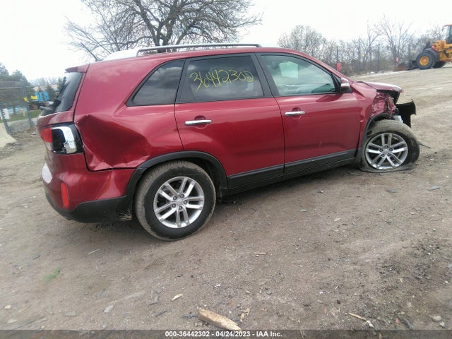 2014 KIA SORENTO LX VIN: 5XYKT4A69EG461516