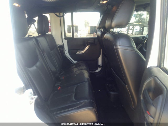1C4BJWFG2GL219905 Jeep Wrangler Unlimited Rubicon