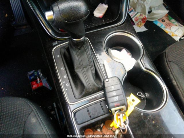5XYKT4A7XFG559559 KIA SORENTO LX